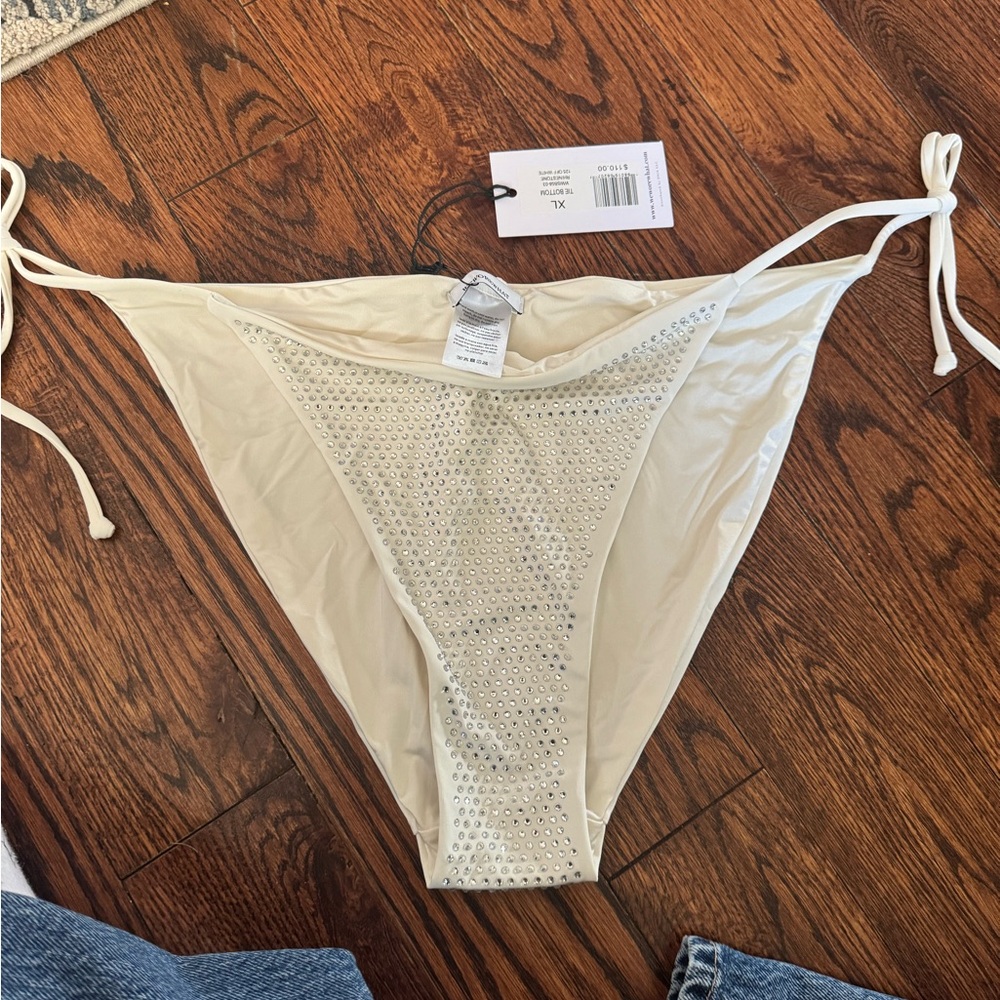 WEWOREWHAT WHITE RHINESTONE BIKINI - Picture 4 of 4